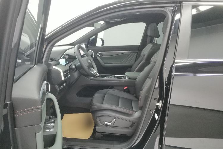 Used Geely Auto Haoyue L 2023 2.0T DCT Prestige Edition
