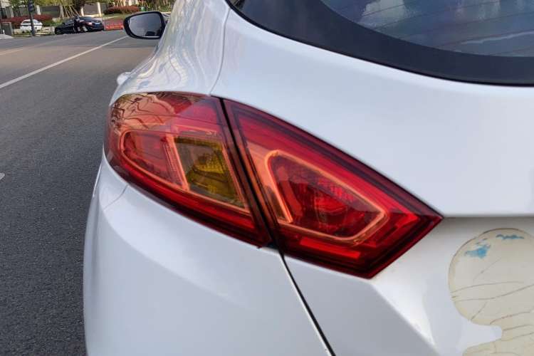 Used Changan Eado 2015 1.6L Manual Junku Model China V Standard
