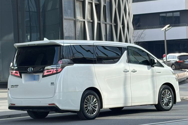 Used Toyota Vellfire 2020 Dual-Engine 2.5L HV Prestige Edition
