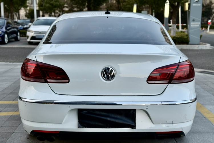 Used Volkswagen FAW-Volkswagen CC 2013 1.8TSI Luxury Model

