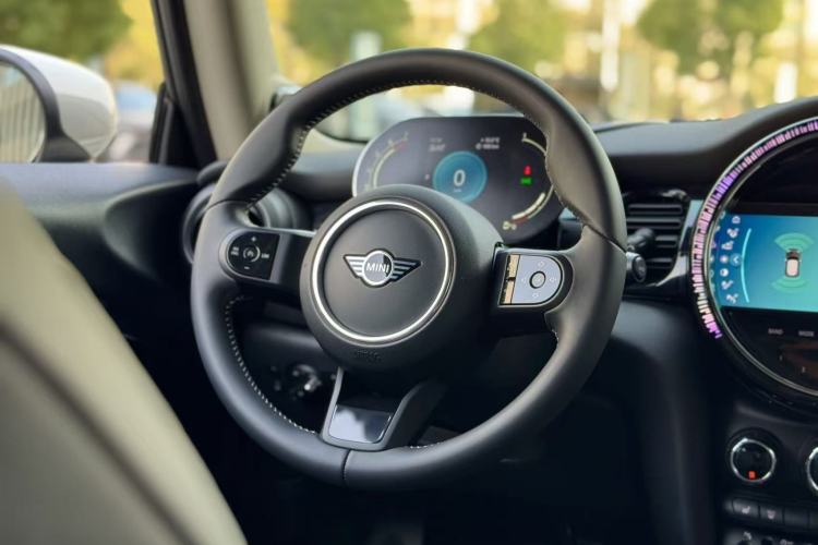 Used  MINI 2023 1.5T COOPER Arc Edition
