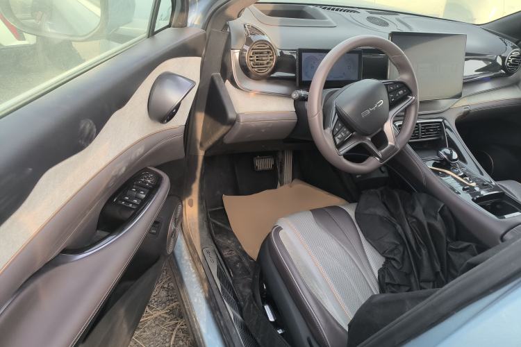 Used BYD Frigate 07 2023 DM-i 100KM Flagship Model
