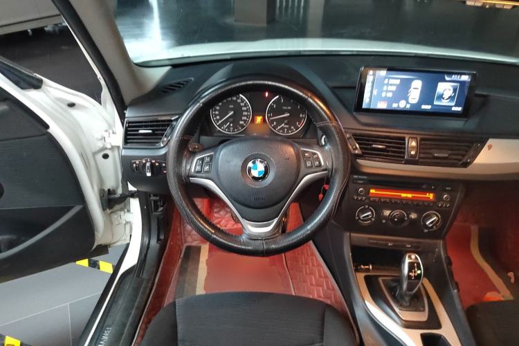 Used BMW X1 2014 sDrive18i Fashion Model
