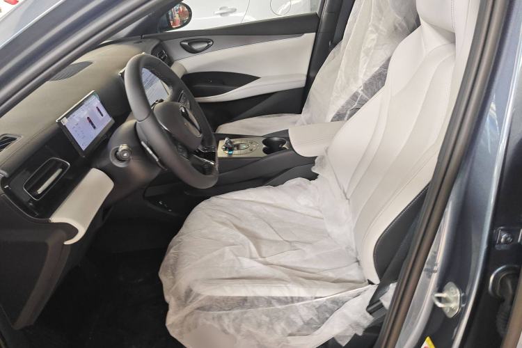 Used BYD Seal 06 New Energy 2025 DM-i Smart Drive 80KM Luxury Model
