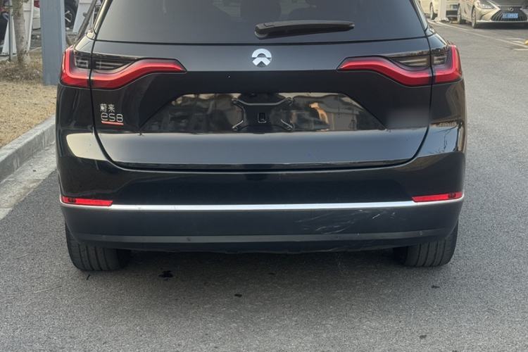 Used Nio ES8 2020 415 km Range 7-Seater Version