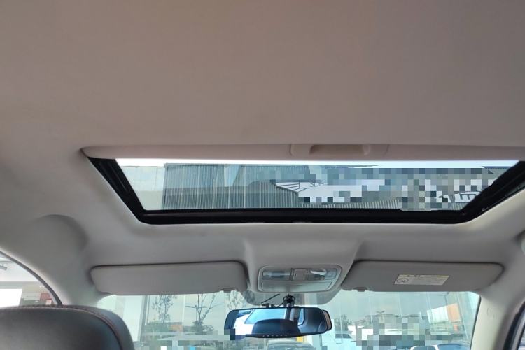 Used Changan CS75 2014 1.8T Automatic Prestige Model China IV Standard
