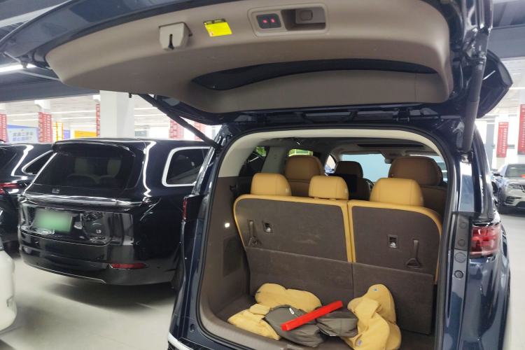 Used Denza D9 2022 DM-i 970 Four-Wheel Drive Flagship Model