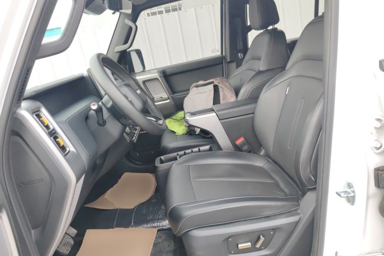 Used  V23 2025 501 Four-Wheel Drive Intelligent Driving Version