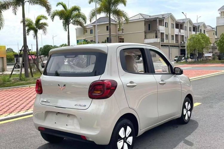 Used Wuling Hongguang MINIEV 2025 Four-Door Version Advanced Edition
