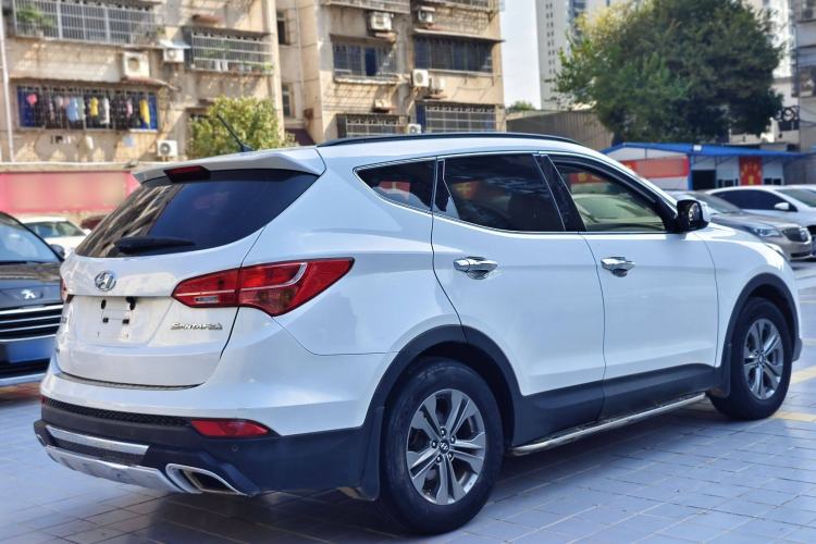 Used Hyundai Santa Fe 2013 2.4L Automatic 2WD Comfort Edition
