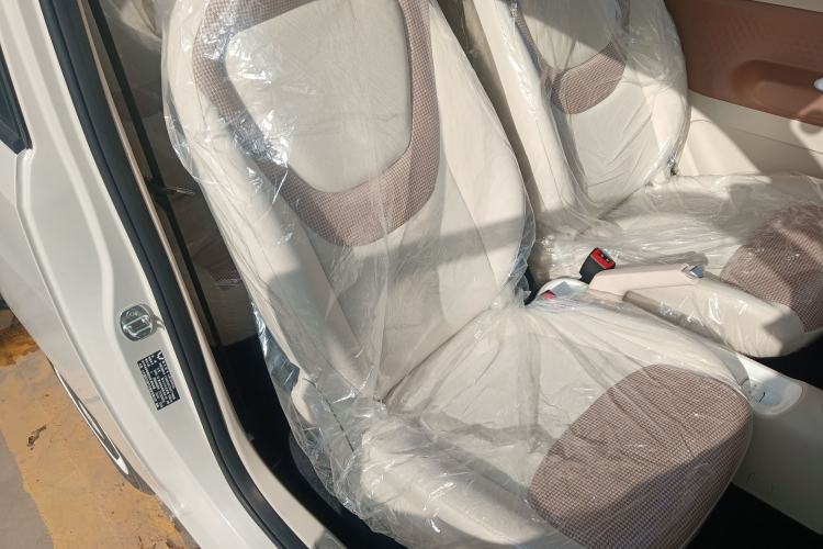 TDK.VehicleDetails.img