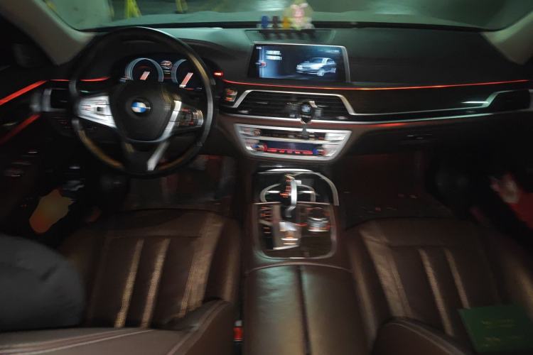 Used BMW 7 Series 2016 730Li Leading Model
