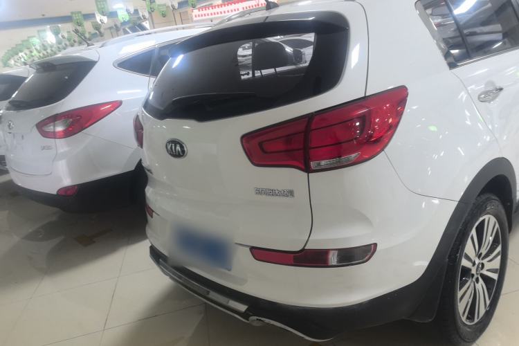 Used Kia Sportage R 2015 2.0L Automatic Two-Wheel Drive DLX Model