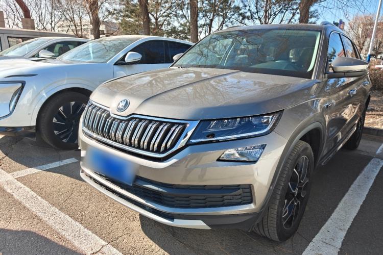 Used Skoda Kodiaq 2019 Facelifted TSI330 5-Seater Two-Wheel-Drive Luxury Enjoyment Edition China VI Standard