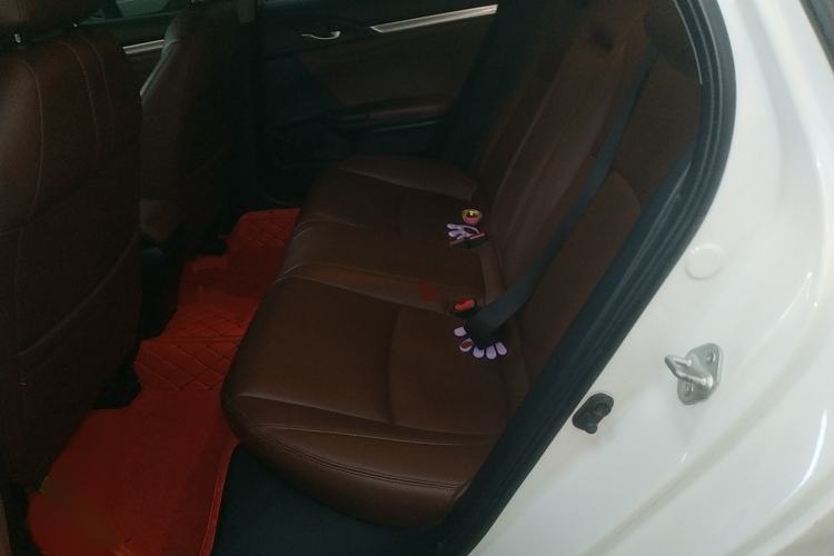 Used Honda Civic 2016 220TURBO CVT Luxury Edition
