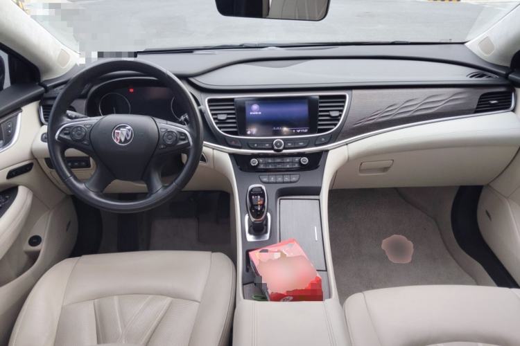 Used Buick LaCrosse 2022 Avenir Flagship Model
