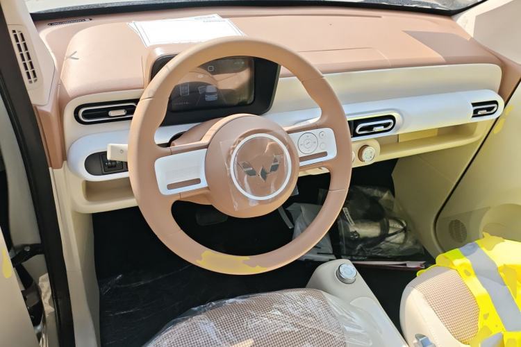 Used Wuling Hongguang MINIEV 2024 3rd Generation 215km Youth Edition
