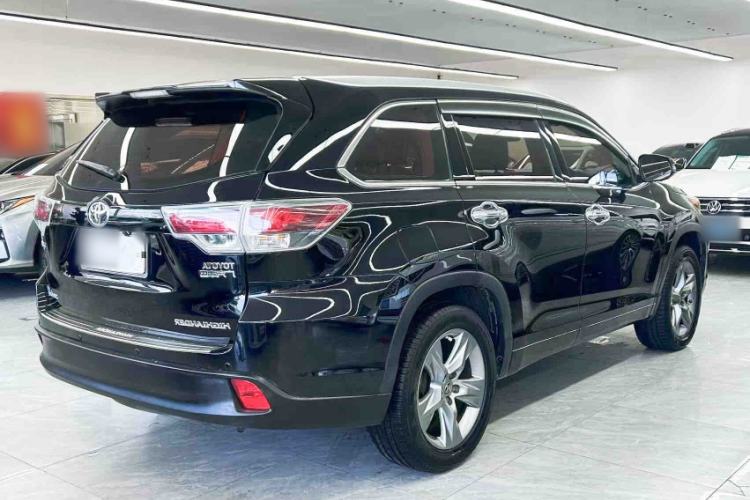 Used Toyota Highlander 2015 2.0T Two-Wheel Drive Luxury Edition 7 Seats