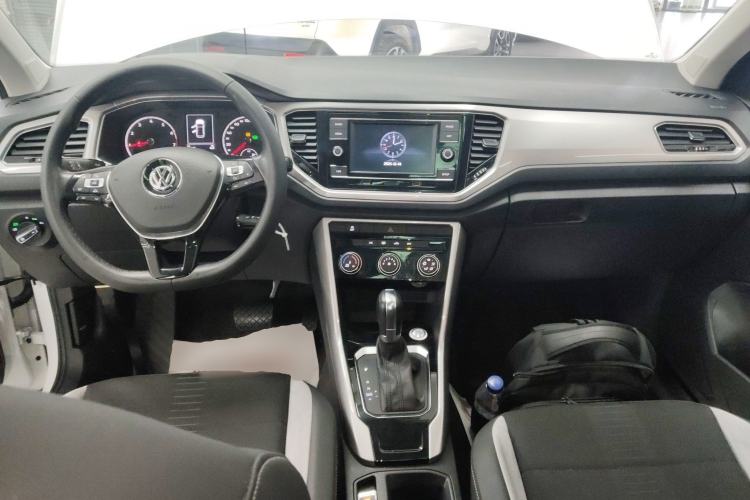 Used Volkswagen T-ROC 2019 230TSI DSG Two-Wheel-Drive Advanced Version China VI Standard
