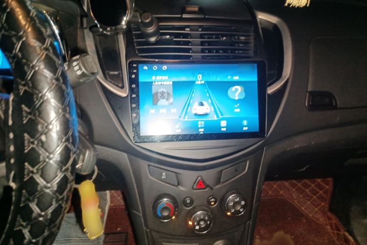 Used Chevrolet Trax 2016 1.4T Automatic Two-Wheel Drive Comfort Version with Sunroof
