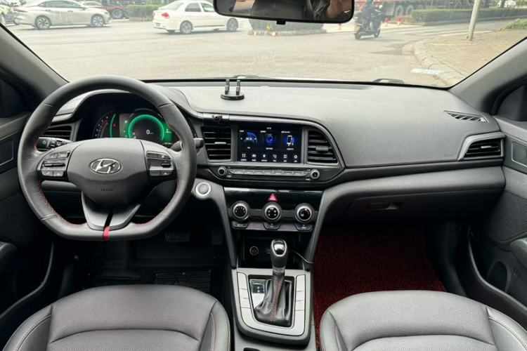 Used Hyundai Elantra 2020 1.4T Dual-Clutch Xuan Dong · Dynamic Version
