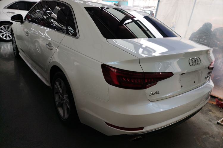 Used Audi A4L 2018 30th Anniversary Edition 40 TFSI Trendy Model