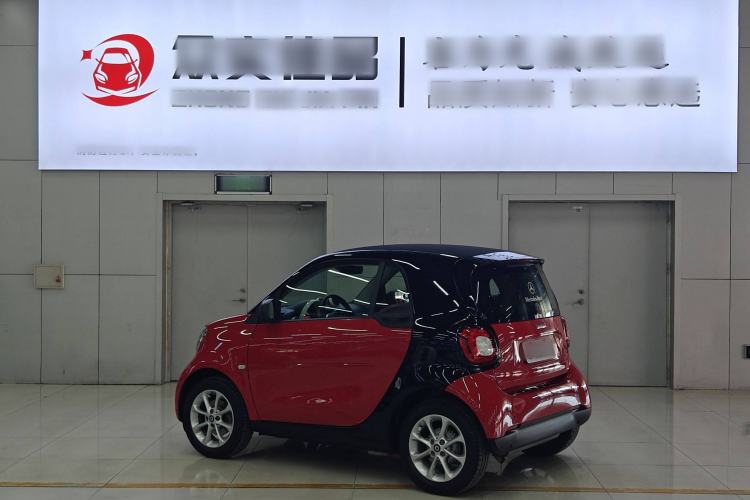 Used  fortwo 2018 1.0L 52kW Hardtop Dynamic Version China V
