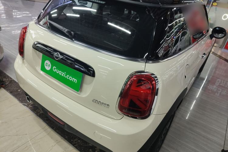 Used  MINI 2018 1.5T COOPER Classic Edition
