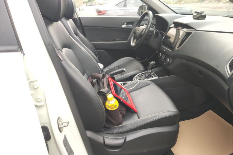 Used Hyundai ix25 2015 1.6L Automatic Two-Wheel Drive Smart GLS Trim
