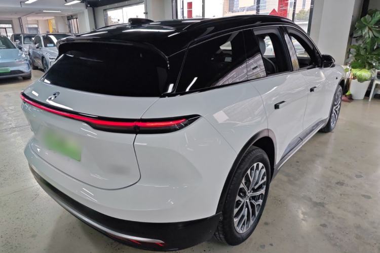 Used Nio ES6 2023 75 kWh
