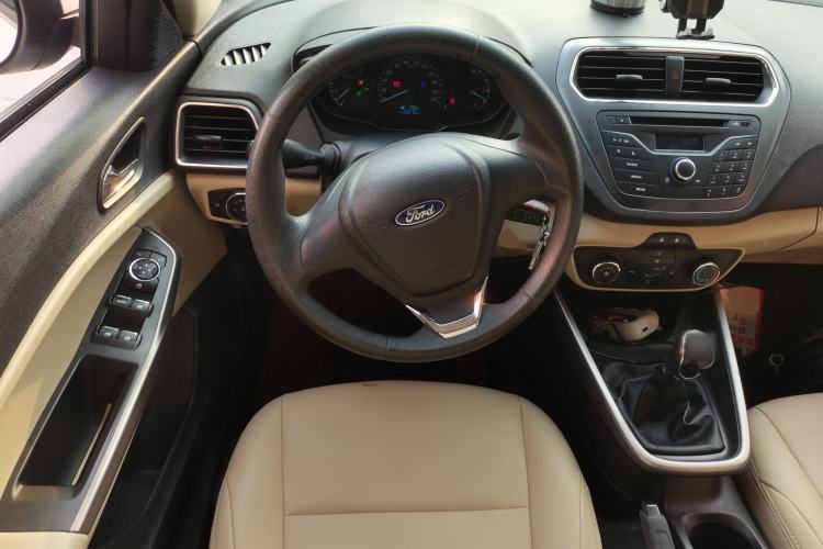 Used Ford Escort 2015 1.5L Manual Comfort Model