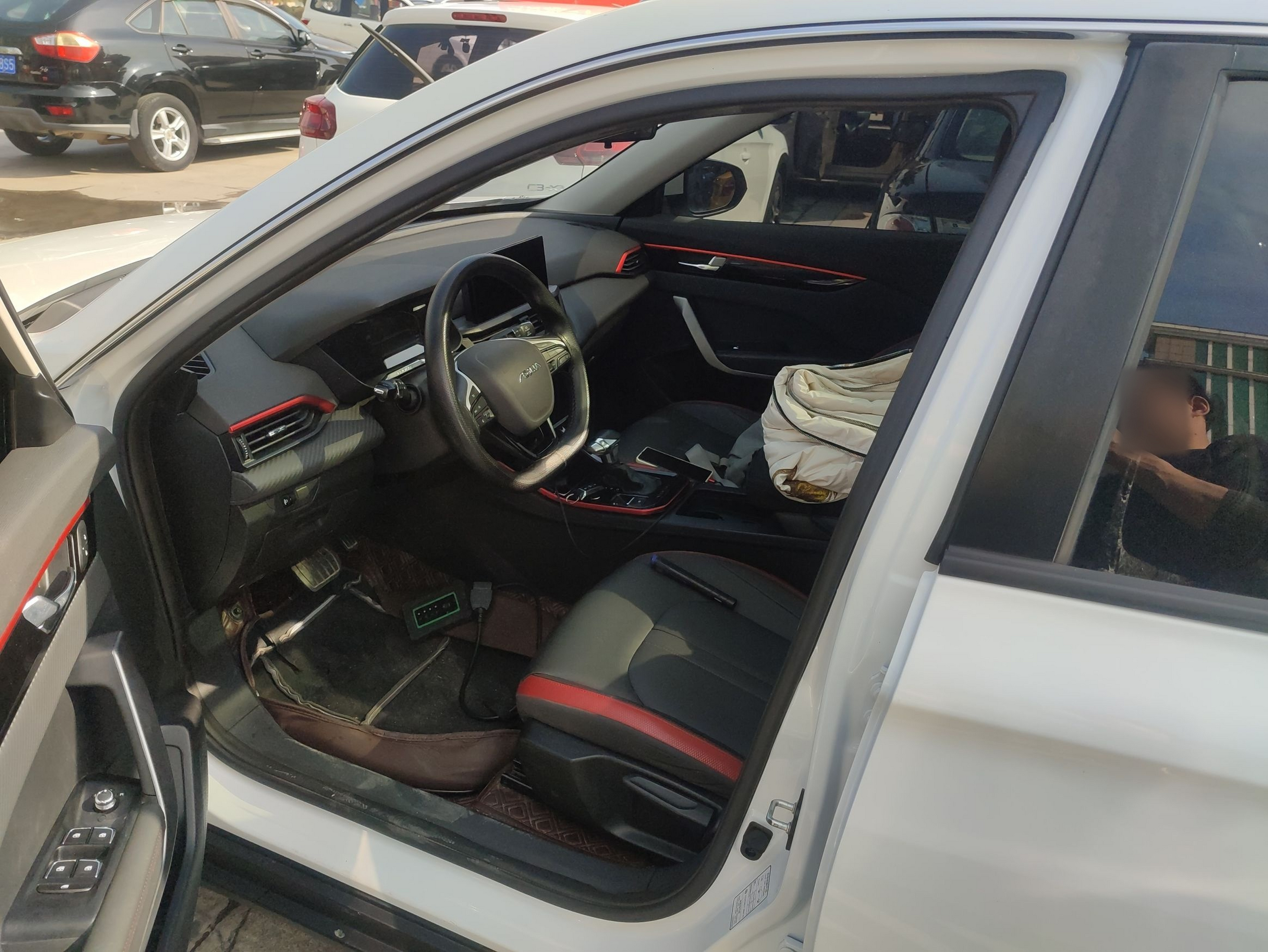 Переднее сиденье в автомобиле