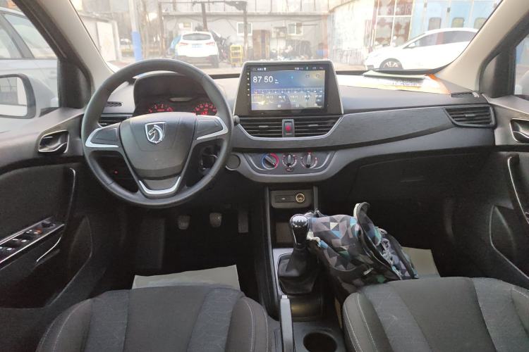 Used Baojun 310 2016 1.2L manual Comfort trim level
