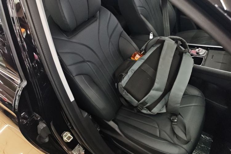 Used Chery Fengyun T9 2025 120 Long-Range Luxury Version 5-Seater with Ternary Lithium Battery
