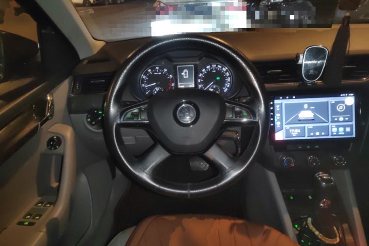 Used Skoda Octavia 2015 1.6L Automatic Yijun Edition
