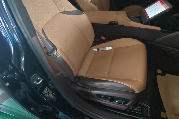 Used Lexus ES 2020 200 Excellence Edition