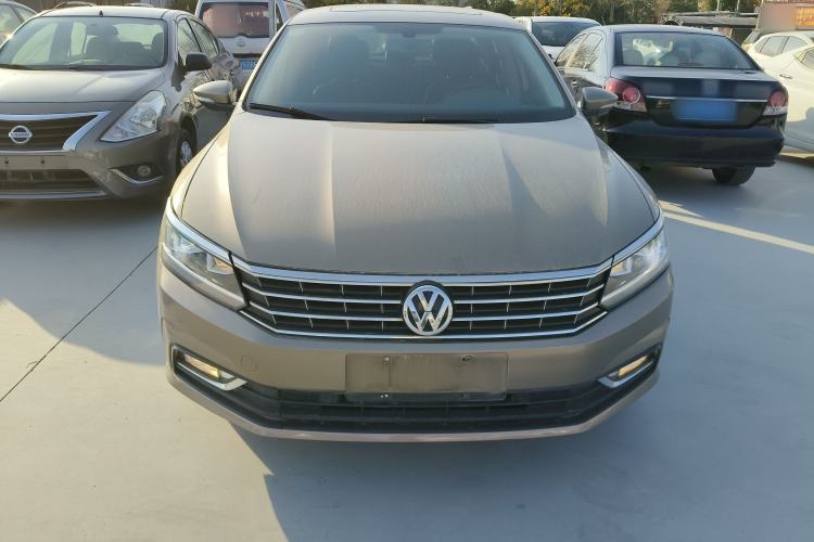 Used Volkswagen Passat 2017 330TSI DSG Luxury Edition
