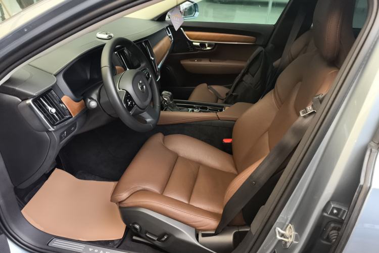 Used Volvo S90 2020 T5 Zhiyuan Luxury Edition
