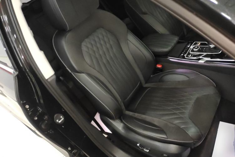 Used Hongqi HS5 2022 Revised Version 2.0T Smart Connect Flagship Edition