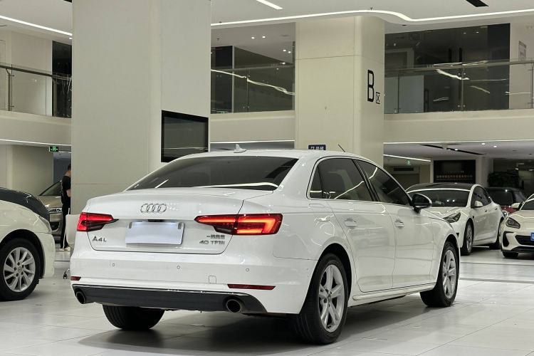 Used Audi A4L 2017 Plus 40 TFSI Fashion Model
