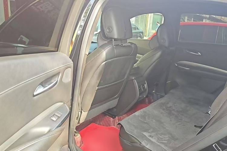 Used Cadillac XT4 2021 28T Two-Wheel Drive Leading Version
