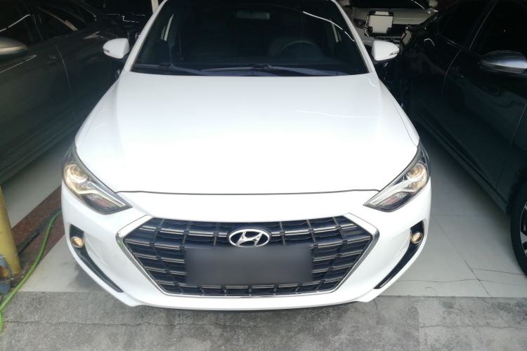 Used Hyundai Elantra 2019 1.4T Dual-Clutch Xuan Dong · Dynamic Model
