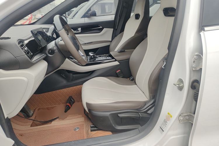 Used BYD Qin PLUS 2024 HONOR Edition DM-i 55KM Leading Model
