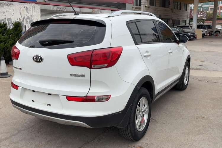 Used Kia Sportage R 2016 2.0L Manual Two-Wheel Drive GL Trim
