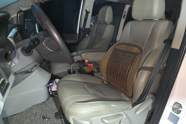 Used  M4 2019 Joyful Series 2.0L Manual Business Model China VI