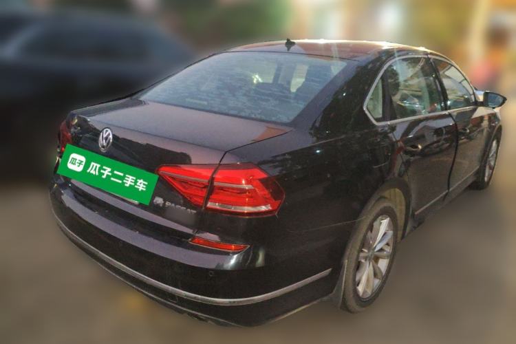 Used Volkswagen Passat 2017 330TSI DSG Luxury Edition
