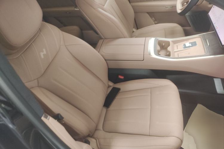 Used ONVO Luxeed L90 