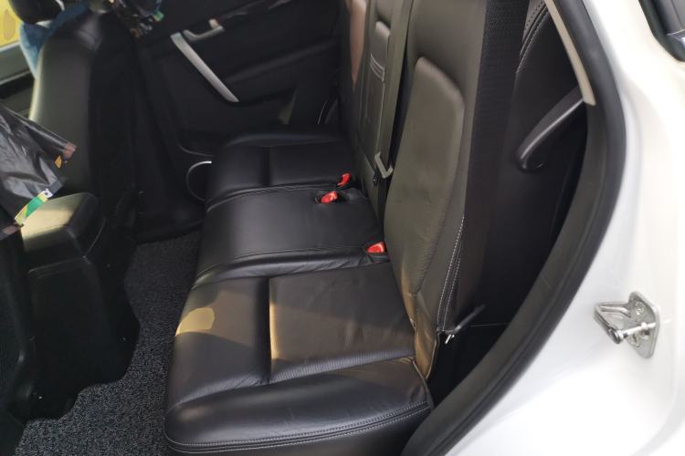 Used Chevrolet Captiva 2014 2.4L 4x4 Flagship Edition 7 Seats