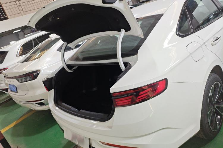 Used Geely Auto Preface 2023 2.0TD Prestige Version
