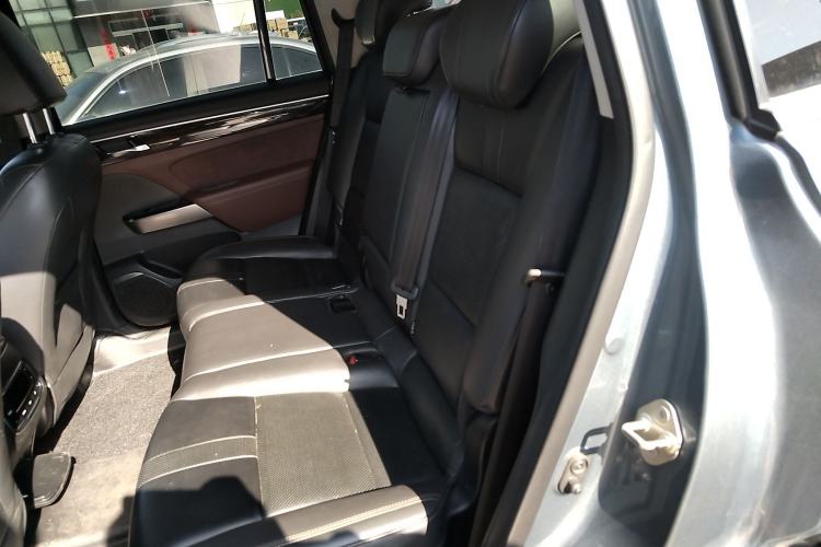 Used GAC Trumpchi GS8 2017 320T Four-Wheel Drive Luxury Smart Connectivity Version (7 Seats)